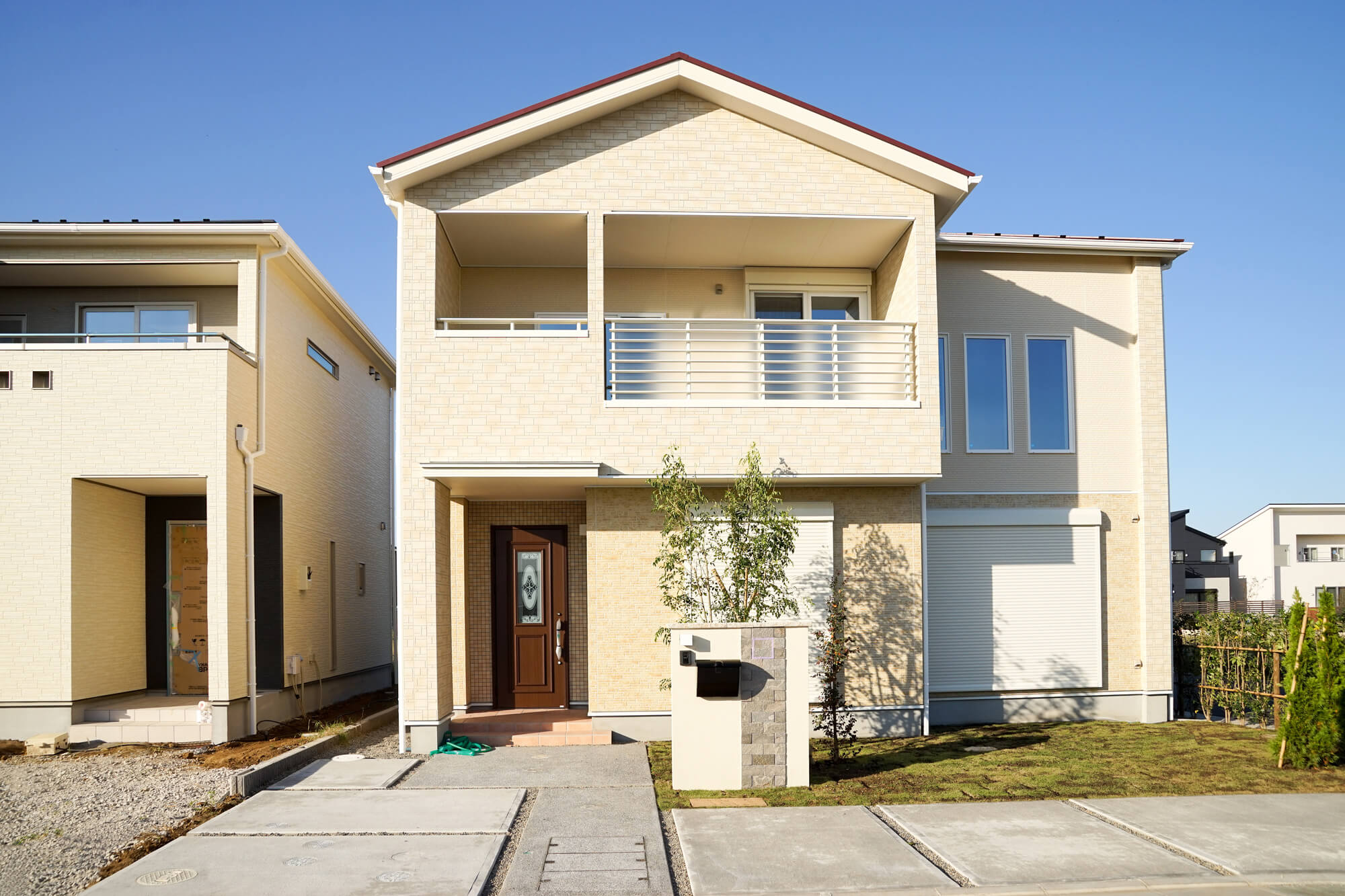 ガイナは遮熱・断熱効果で季節を問わず快適な室内に変える!