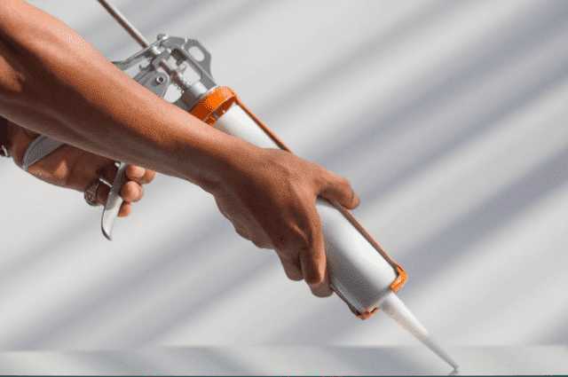 コーキング材はどのくらいの量を使うのか