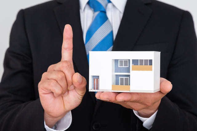 地域密着型の塗装業者を選ぶ