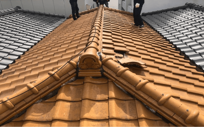 雨漏りの原因特定は簡単そうに見えて難しい?