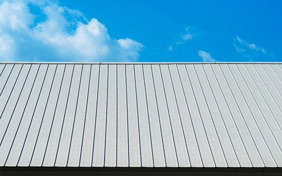 ガルバリウム鋼板を外壁・屋根で使うメリットから価格相場、工事事例まで紹介！