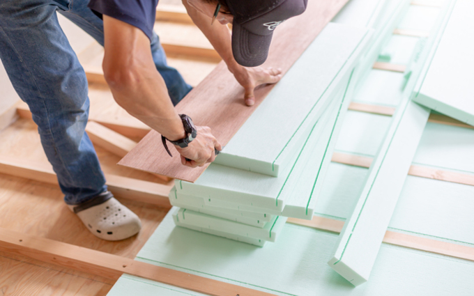 屋根リフォームの様子