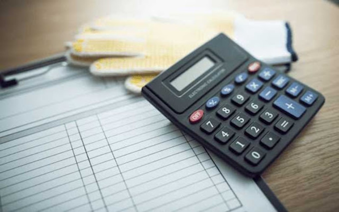 軍手と電卓と表